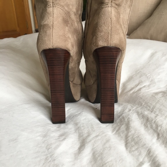 Suede Boots - Picture 5 of 8